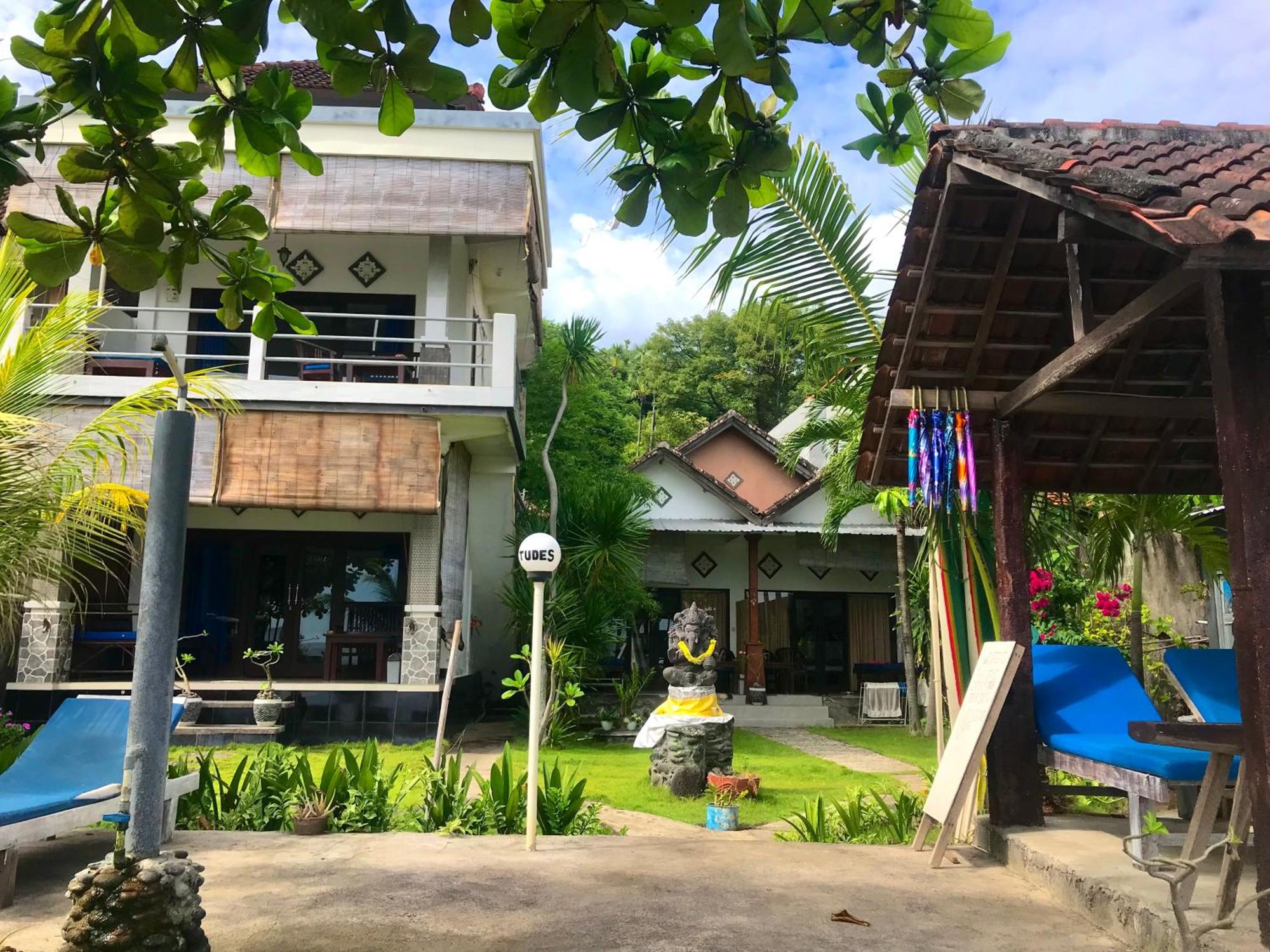 Tudes Homestay Amed  Exterior photo