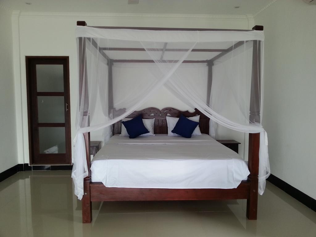Tudes Homestay Amed  Exterior photo