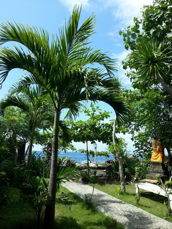 Tudes Homestay Amed  Exterior photo